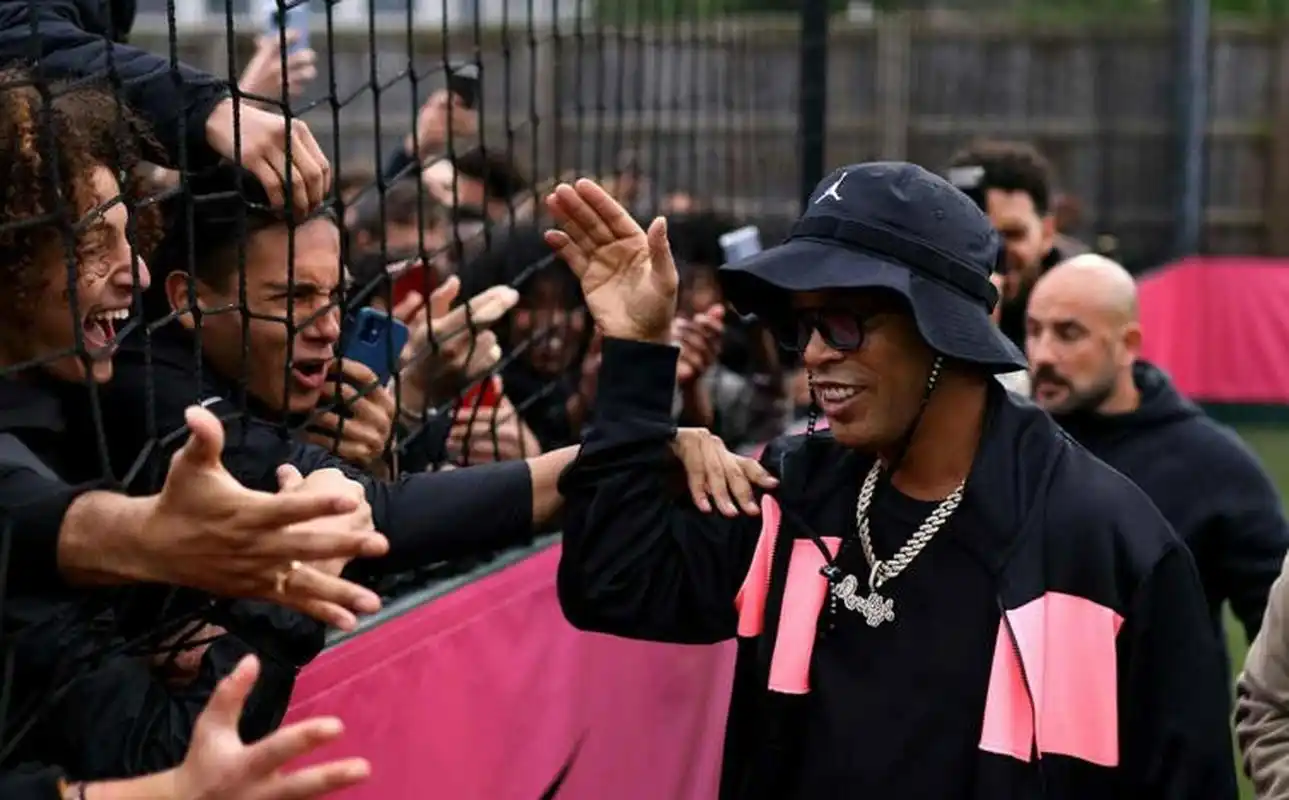 不少业内人 不少业内人