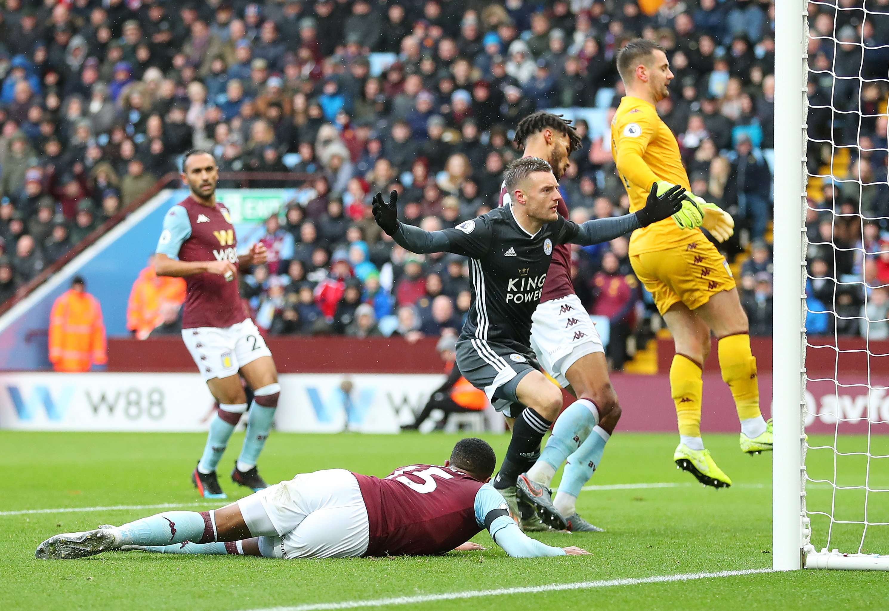 盟中占据一 盟中占据一