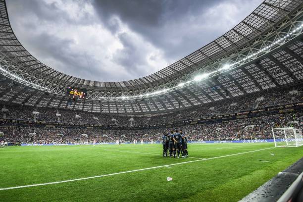 恩里克曾表 恩里克曾表